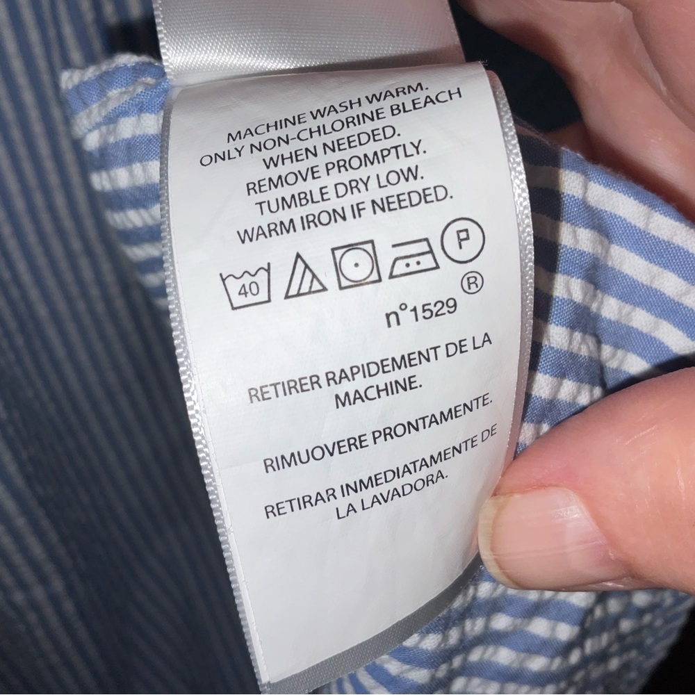 RALPH LAUREN Seersucker Short
Sleeve Button Down Shirt, blue and white - Picture 3 of 6